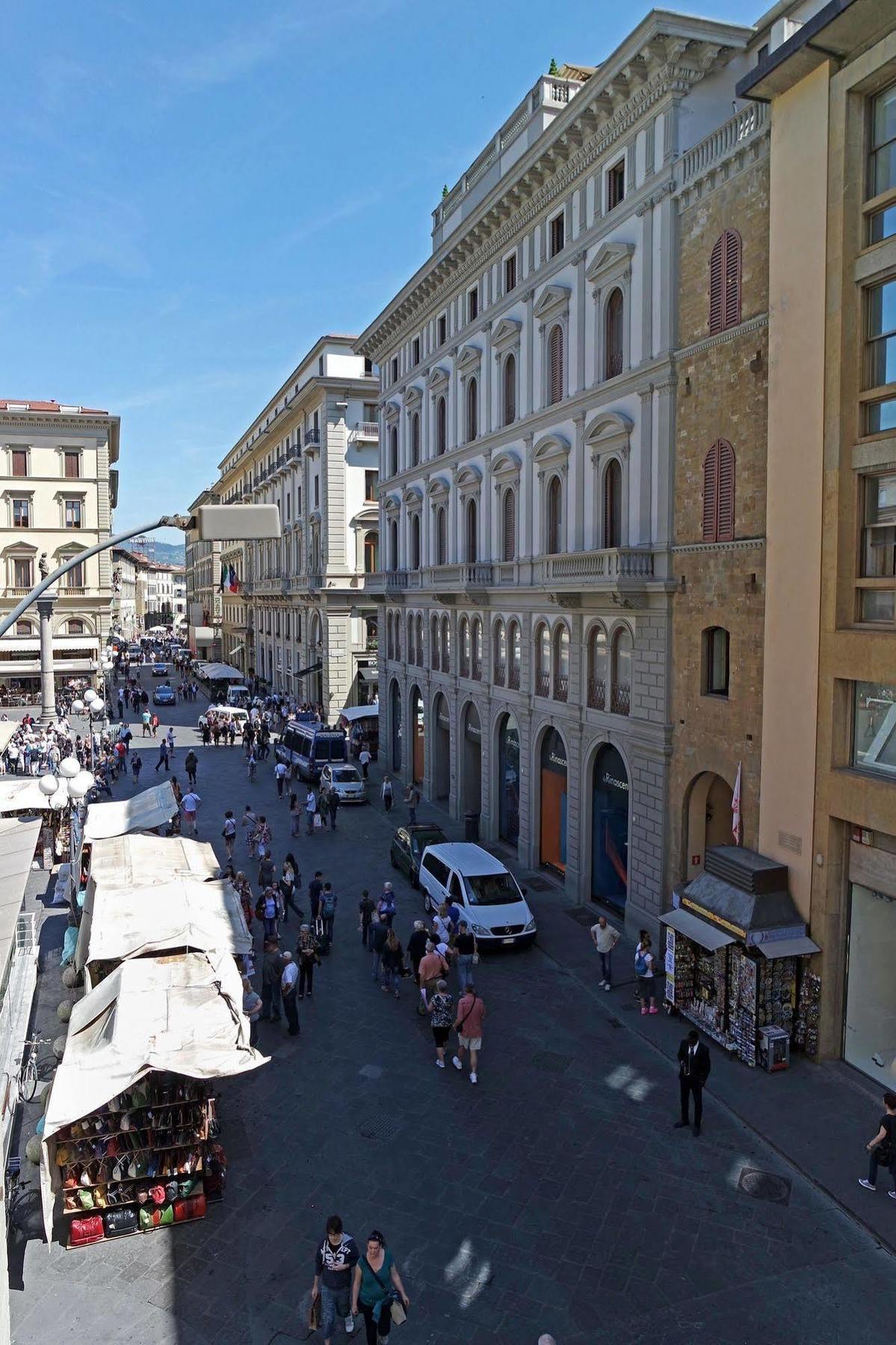 B&B Repubblica ฟลอเรนซ์ ภายนอก รูปภาพ